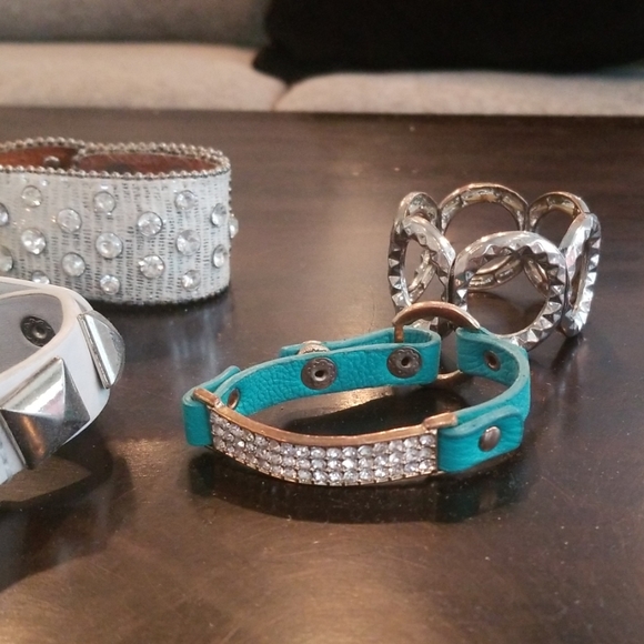 Please read!! Cuff bracelets - Picture 3 of 6